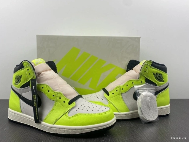 One Kick Air Jordan OG High 555088-702 1 Volt 0723